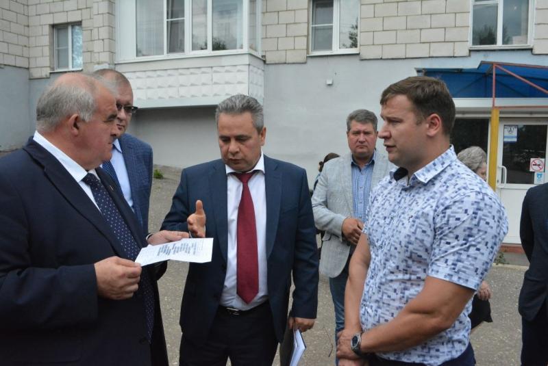 Губернатор Сергей Ситников оценил комплексный подход к реализации национального проекта по ремонту дорог в Костроме